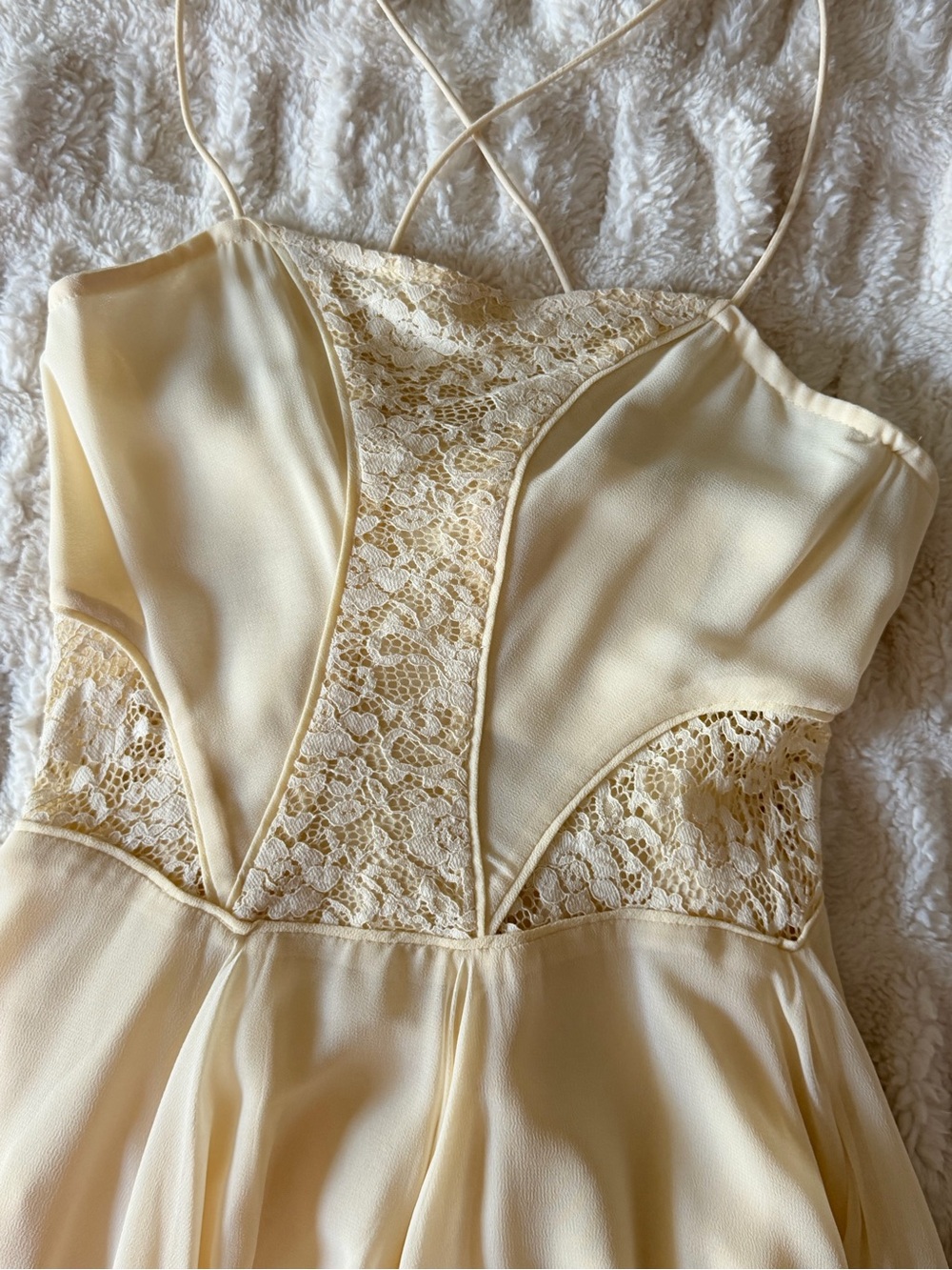 NWT* Zara Butter Cream Yellow Lace Chiffon Handkerchief Hem Dress NWT | XS